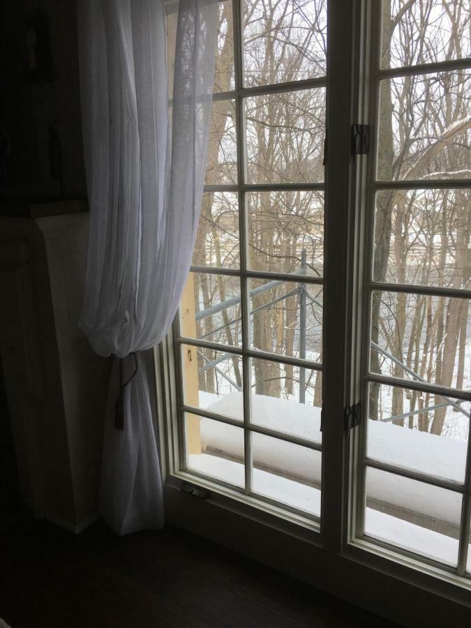 The Carriage House Flat - Downtown Paris Canada 외부 사진