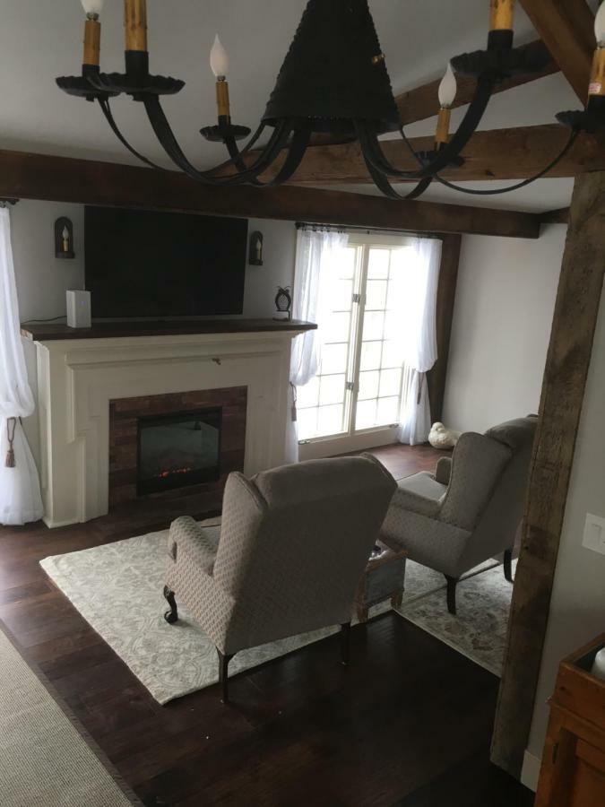 The Carriage House Flat - Downtown Paris Canada 외부 사진